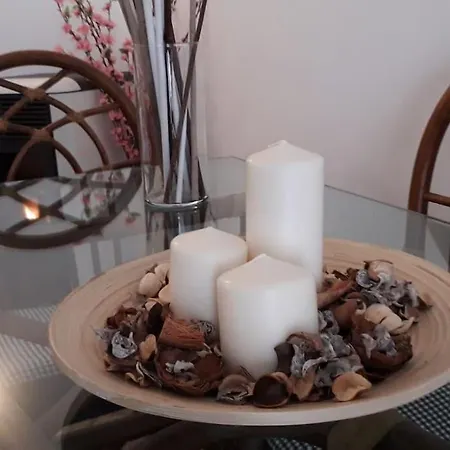 Casa Vacanza La Scogliera * Capri