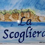 Casa Vacanza La Scogliera *